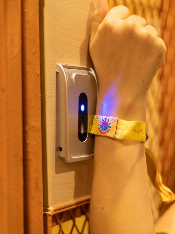 Khao San Social Capsule Hostel بانكوك المظهر الخارجي الصورة