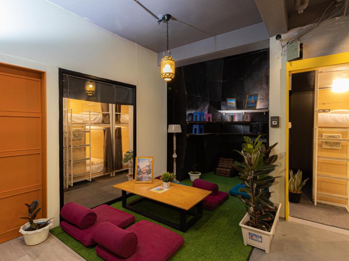 Khao San Social Capsule Hostel بانكوك المظهر الخارجي الصورة