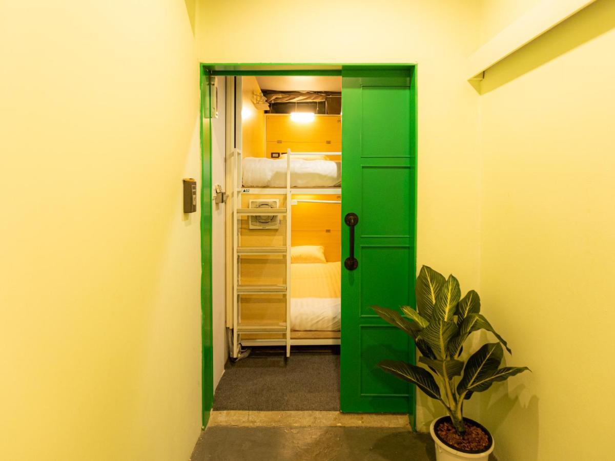 Khao San Social Capsule Hostel بانكوك المظهر الخارجي الصورة